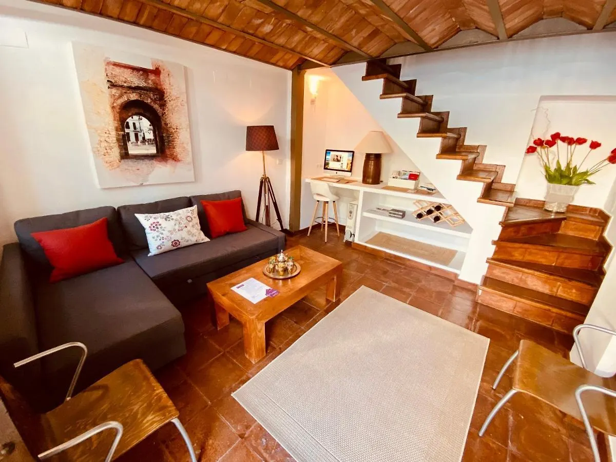 Almocabar Luxury Apartment روندا 0*,