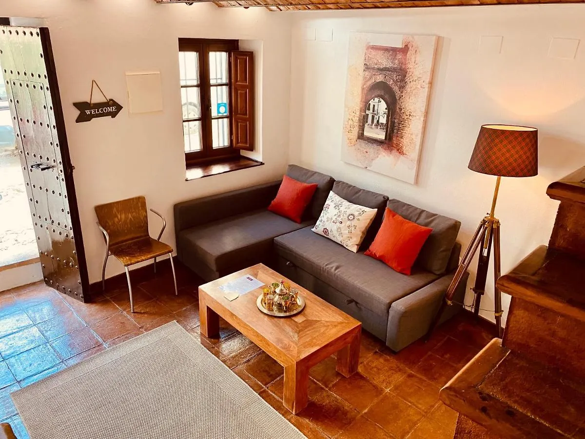 Almocabar Luxury Apartment روندا 0*,  إسبانيا
